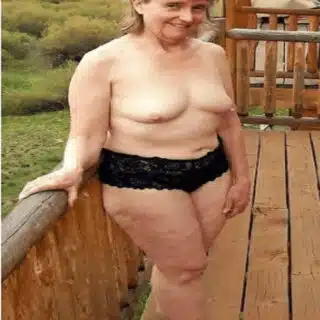 Deutsche Granny aus Olpe