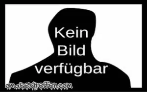 Großmutter bumsen beim Nylonsex