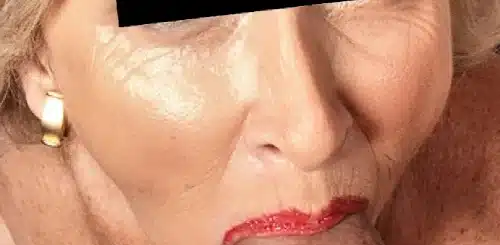 Zahnloser Oma oder die geile Schwanzlutscherin sucht Date.webp